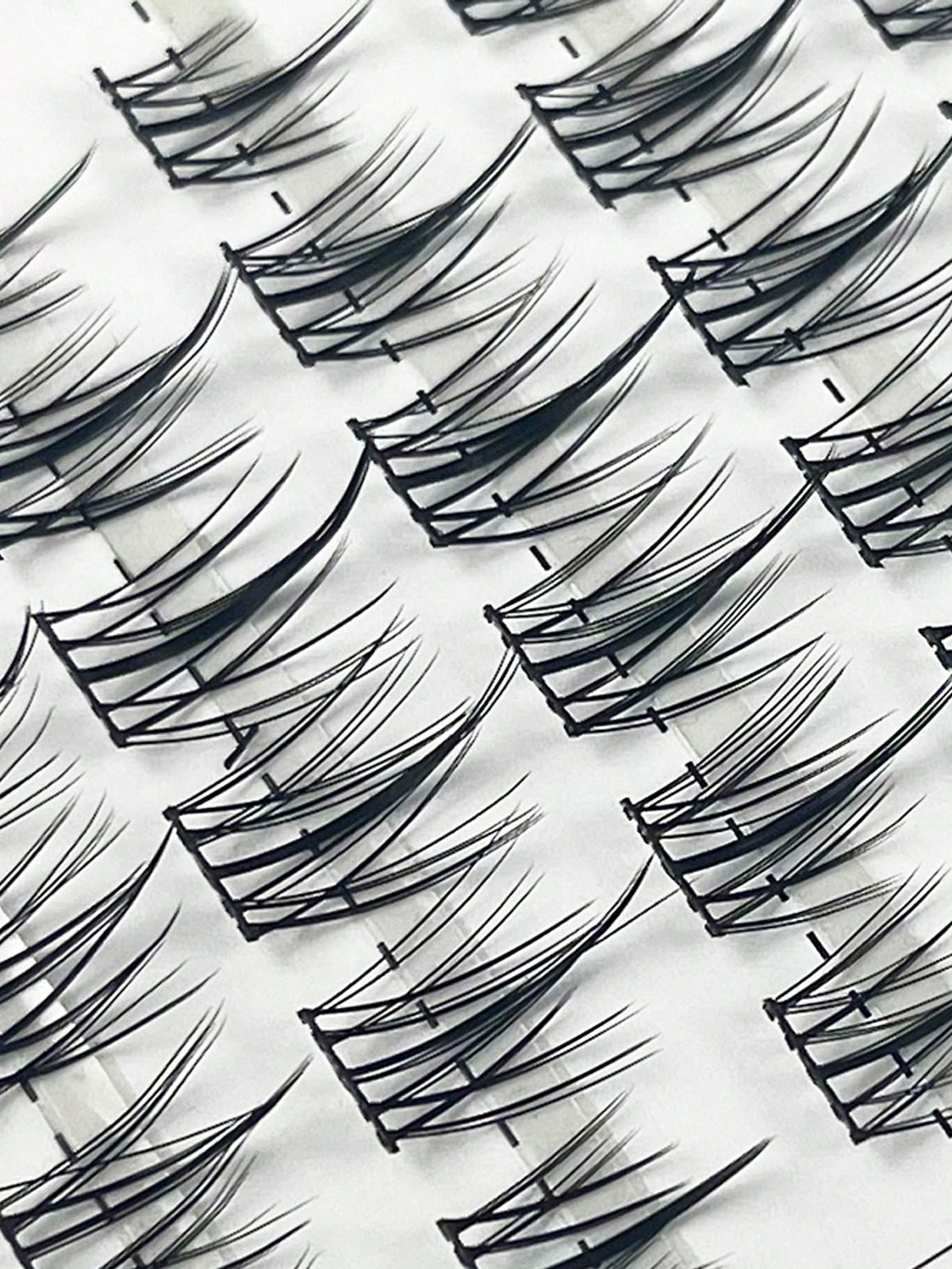 Sunflower C-Curl Individual Lash Clusters Extension Kit with Applicator