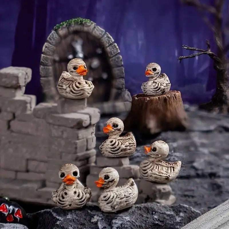 20-Pack 0.6" Cute Gothic Skull Duck Figurines – Resin Halloween Decorations for Home, Office, Parties & Desk Decor