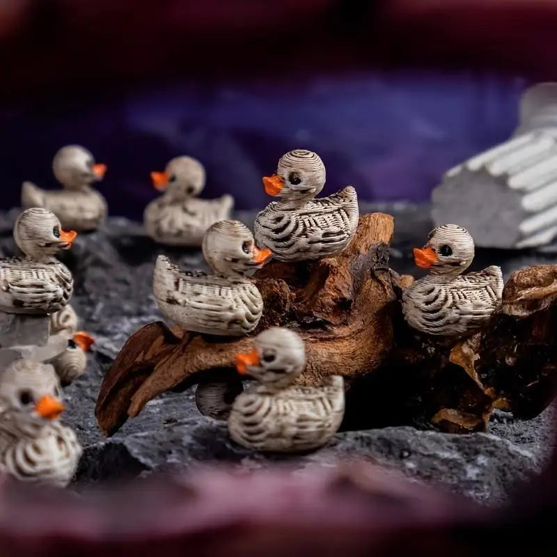 20-Pack 0.6" Cute Gothic Skull Duck Figurines – Resin Halloween Decorations for Home, Office, Parties & Desk Decor
