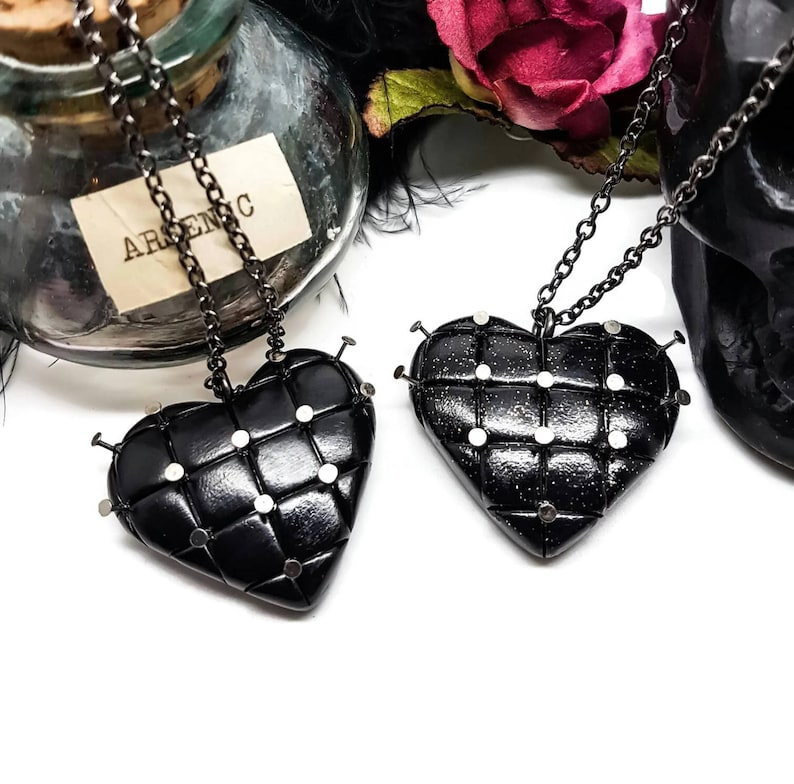Hellraiser Pinhead Heart Necklace – Gothic Horror-Inspired Jewelry