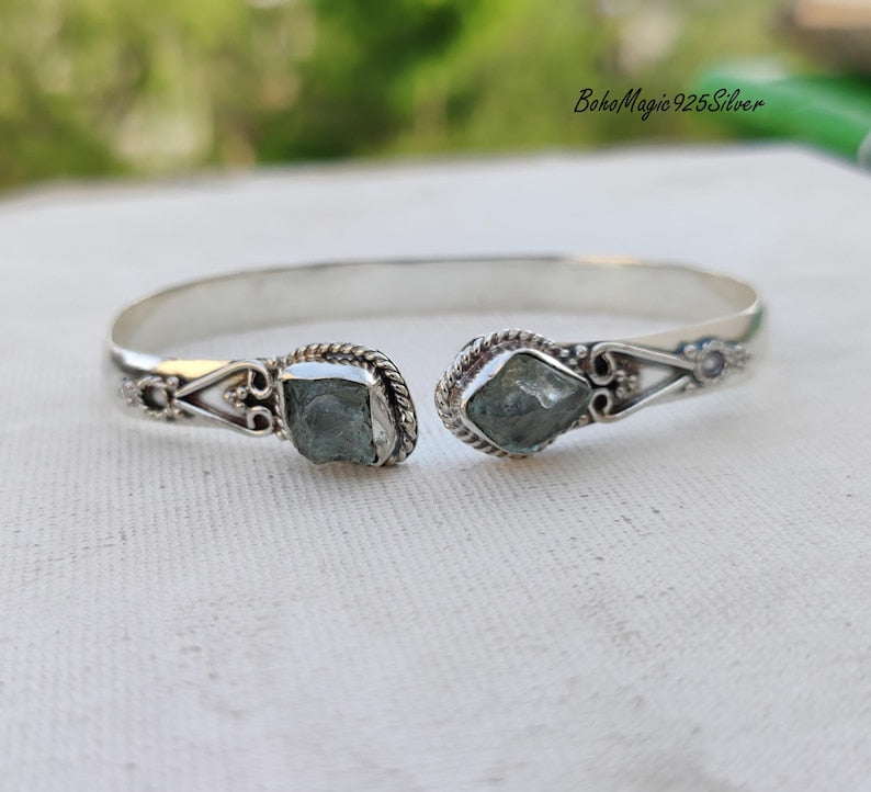 Handcrafted Raw Aquamarine 925 Sterling Silver Gemstone Bangle Bracelet