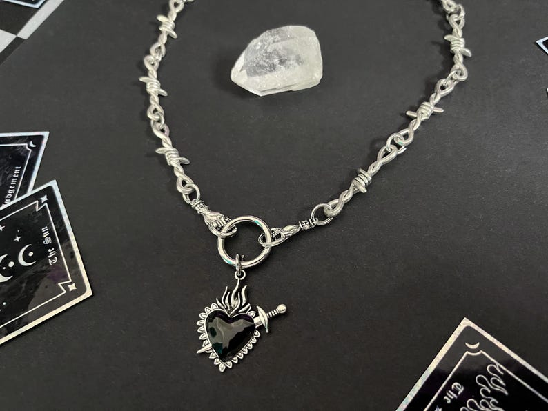 HAND & SACRED HEART dagger barbed wire necklace, alternative choker, Chunky goth jewelry, alt gothic dagger charm, hand made jewellery