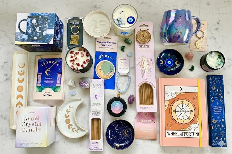 Mystery Spiritual Gift, Crystal Mystery Box Crystal Lucky Dip Spiritual Gifts for Women Spiritual Home Decor Crystal Gift Manifestation Box