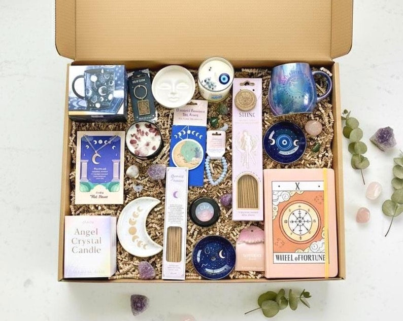 Mystery Spiritual Gift, Crystal Mystery Box Crystal Lucky Dip Spiritual Gifts for Women Spiritual Home Decor Crystal Gift Manifestation Box