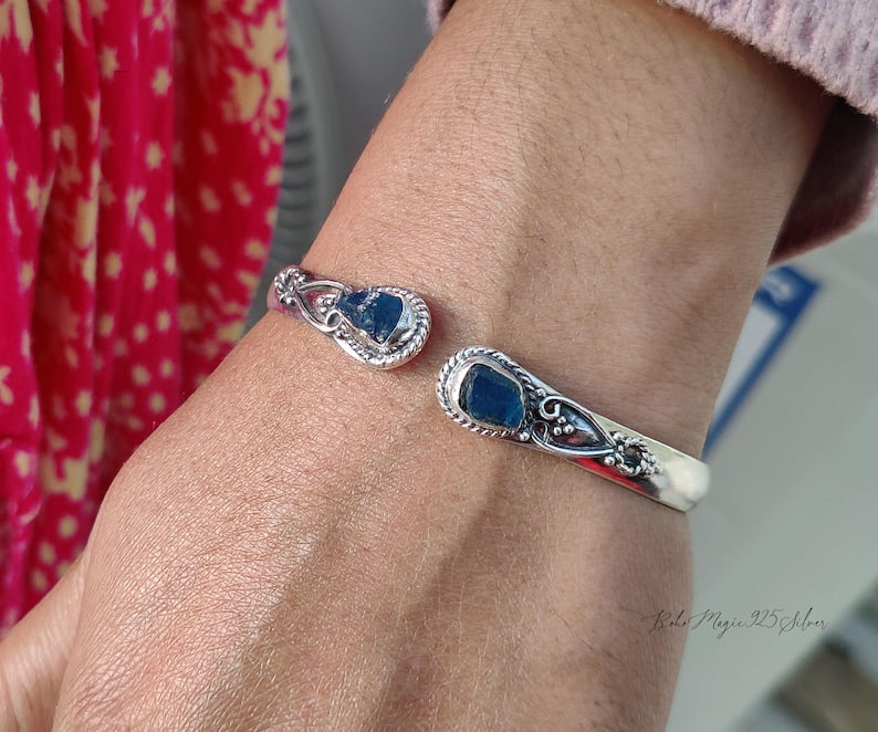 Handcrafted Raw Aquamarine 925 Sterling Silver Gemstone Bangle Bracelet
