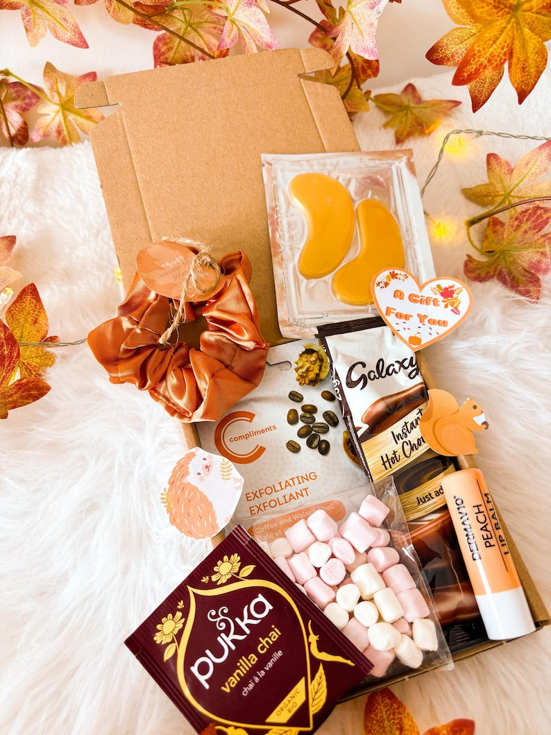 AUTUMN PAMPER HAMPER | Letterbox Gift For Her | Boo Basket | Cosy Self Care Gift | Autumn Gift Box | Halloween Gift Set | Personalised Gift