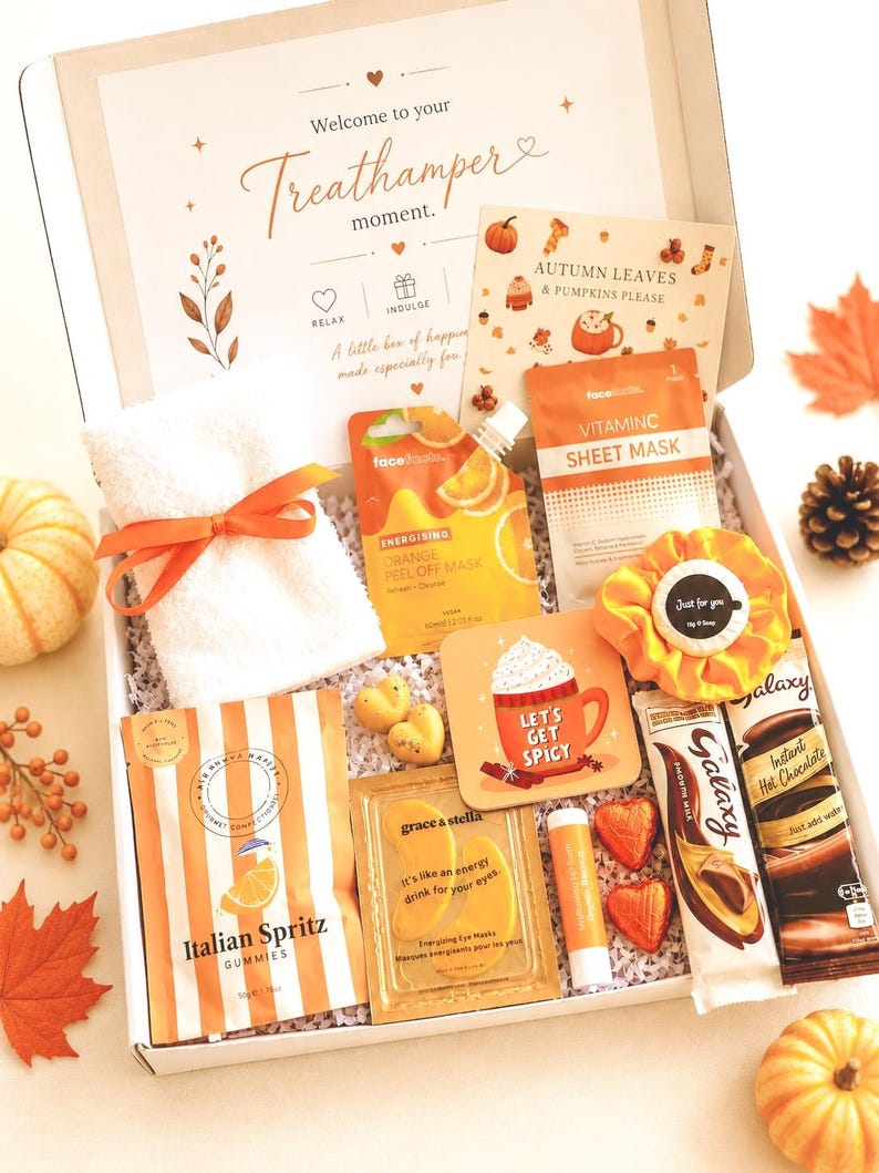 AUTUMN PAMPER HAMPER | Letterbox Cosy Gift For Her | Treat box | Self-care package | Birthday | Halloween Gift | Boo Box | Personalised
