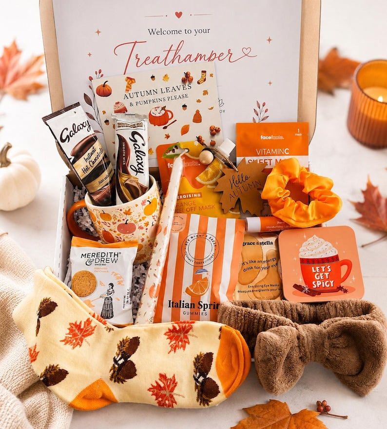AUTUMN PAMPER HAMPER | Letterbox Cosy Gift For Her | Treat box | Self-care package | Birthday | Halloween Gift | Boo Box | Personalised